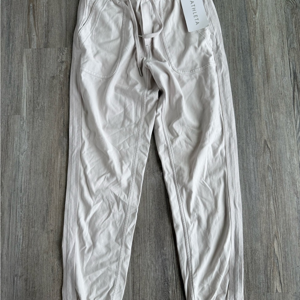 Athleta Farallon Jogger pants size 4